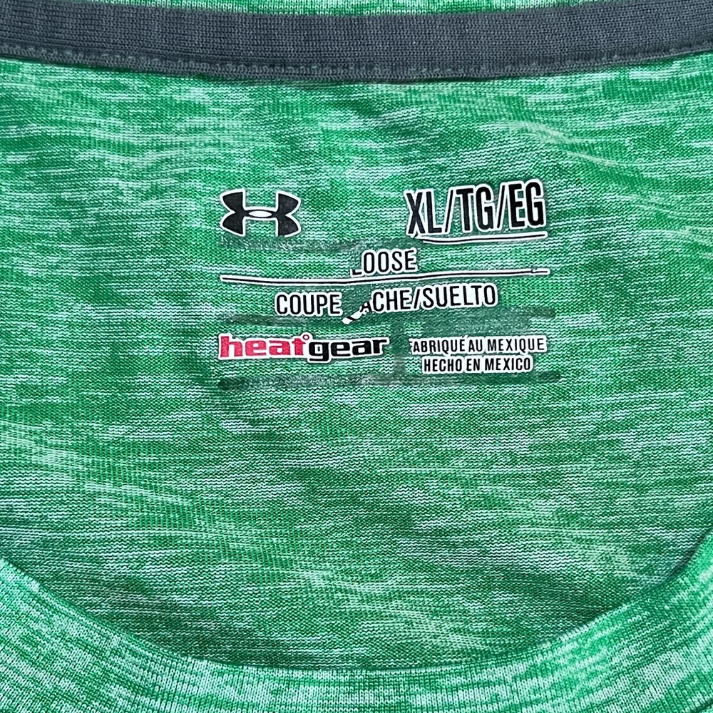 Under Armour Loose HeatGear Tee Closeout Price - Picture 5 of 9